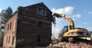 Демонтаж кирпичного дома Малгобек, цена от 2977 руб.