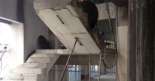 Демонтаж лестницы Малгобек, цена от 2977 руб.