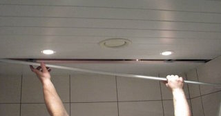 Демонтаж реечных потолков в Малгобеке - цена за м2 от 470 рублей - Сварной-Млг